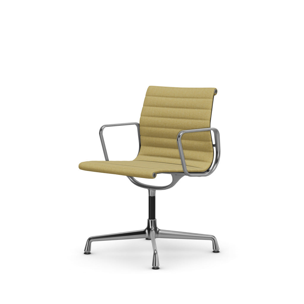 Eames Aluminium Chair EA 103, polished base