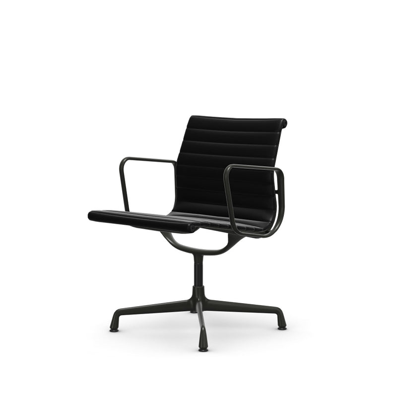 Eames Aluminium Chair EA 108, Gestell beschichtet tiefschwarz