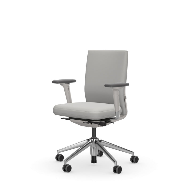 ID Soft – Rahmenfarbe soft grey, Untergestell Aluminium poliert