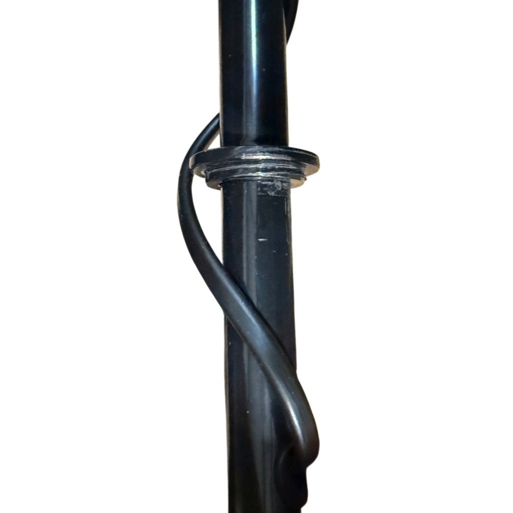 Potence, tiefschwarz