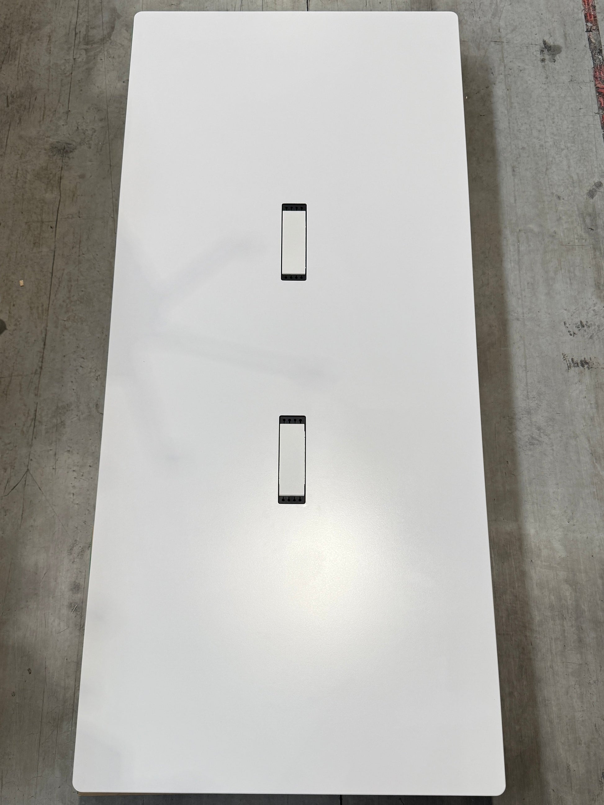 Joyn Single Bench, Melamin soft light, Untergestell soft light, 280 x 120 cm