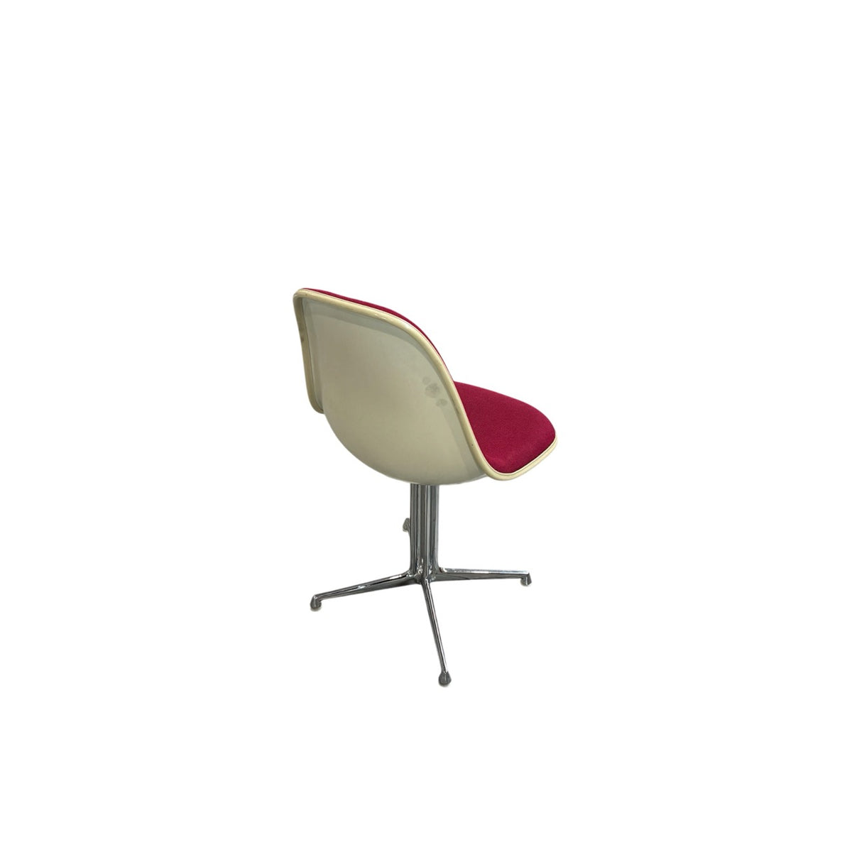 Eames Fiberglass Chair, DSL
