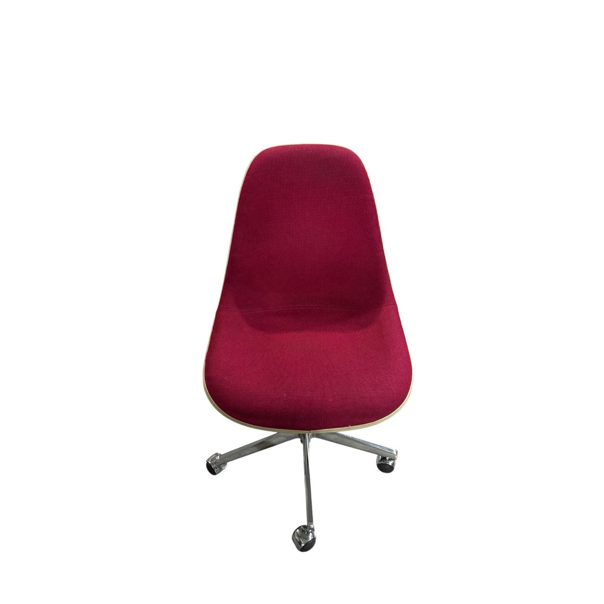 Eames Fiberglass Chair, PSCC