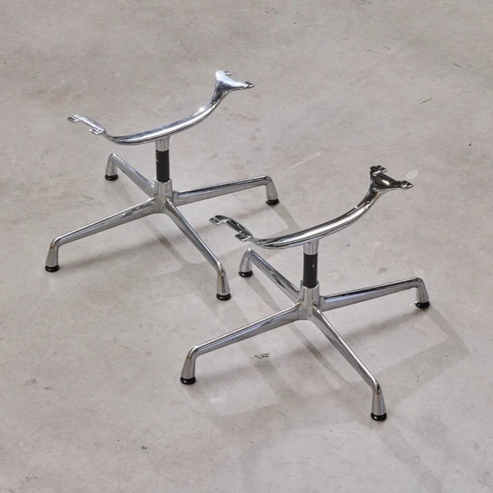Eames Soft Pad EA 208, Untergestell poliert